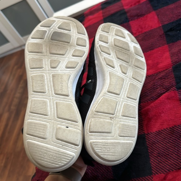 Men’s cloud foam adidas sneakers size us 10 - Picture 3 of 4